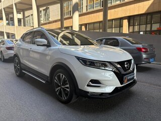 2022 Nissan Qashqai II Рестайлинг, белый, 1810000 рублей, вид 3