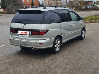 2002 Toyota Previa II (XR30, XR40), серебристый, 800000 рублей, вид 3