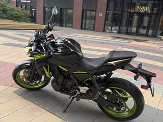 2021 Kawasaki Z 650, зелёный, 780000 рублей, вид 4