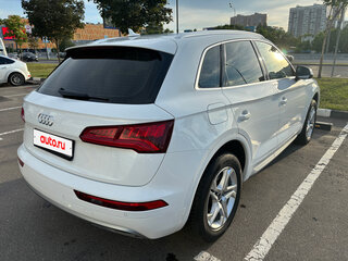 2017 Audi Q5 II (FY), белый, 3585000 рублей, вид 4
