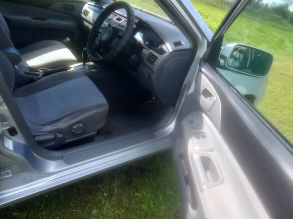 2003 Mitsubishi Lancer IX, серый, 200000 рублей - вид 9