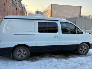 2007 Hyundai Starex I Рестайлинг 2, белый, 520000 рублей, вид 3