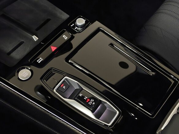 2026 Audi A6 L VI (C9), чёрный, 7000000 рублей - вид 27