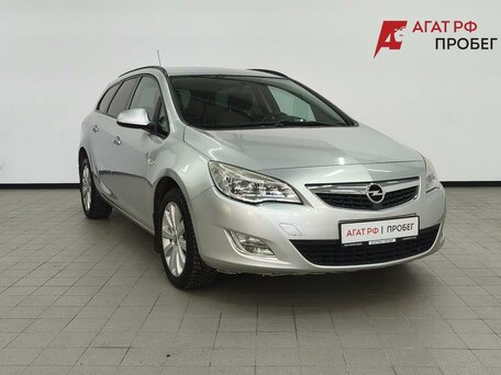 Opel Astra J