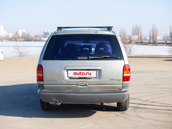 1998 Chrysler Voyager Grand III, серый, 190000 рублей - вид 6