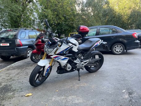 2017 BMW G 310 R, белый, 345000 рублей, вид 2