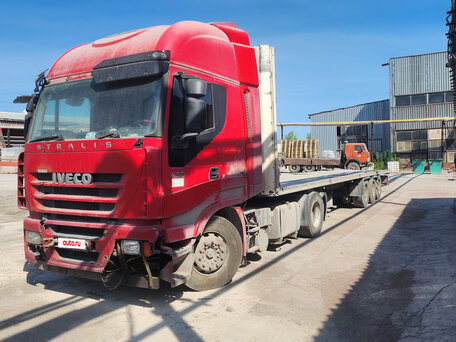 2008 Iveco Stralis, красный, 1700000 рублей, вид 2