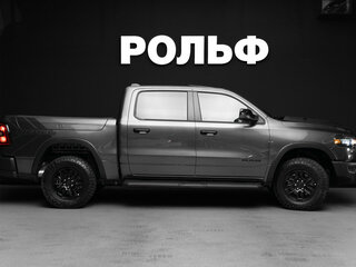 2025 Ram 1500 Crew Cab V Рестайлинг, серый, 8950000 рублей, вид 2