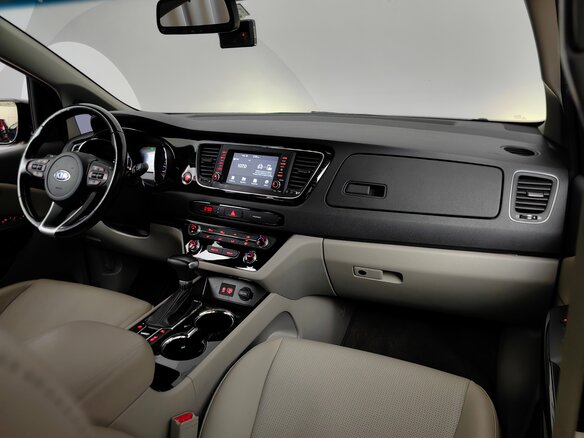 2019 Kia Carnival III, чёрный - вид 16
