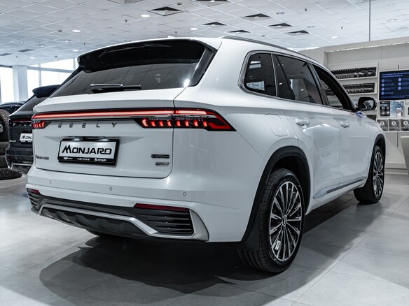 2026 Geely Monjaro I Рестайлинг, белый - вид 11