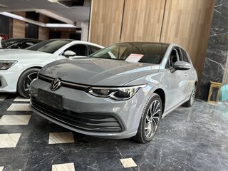 2022 Volkswagen Golf VIII, серый, 1932000 рублей, вид 1