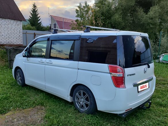 2013 Honda Stepwgn IV Рестайлинг, белый, 1370000 рублей - вид 6