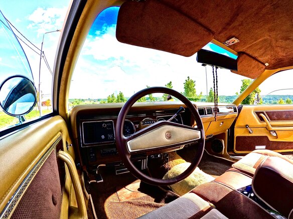 1976 Chrysler Cordoba I, коричневый, 8000000 рублей - вид 10