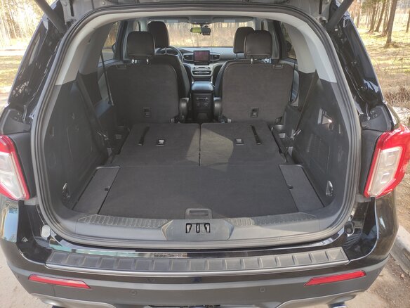 2023 Ford Explorer VI, чёрный, 2420000 рублей - вид 10