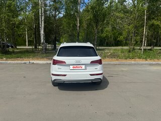 2021 Audi Q5 45 TFSI II (FY) Рестайлинг, белый, 3500000 рублей, вид 4