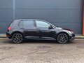 2019 Volkswagen Golf VII Рестайлинг, чёрный, 1779000 рублей - вид 2