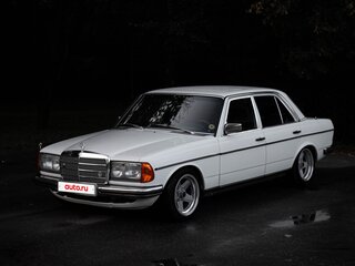 1984 Mercedes-Benz W123 280 5-speed, белый, 1688566 рублей, вид 1