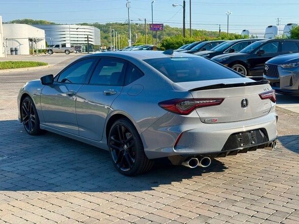 2025 Acura TLX Type S II Рестайлинг, серый, 10598406 рублей - вид 4