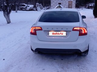 2011 Volvo S60 II, белый, 750000 рублей, вид 4