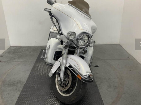 2008 Harley-Davidson Electra Glide, белый, 499000 рублей, вид 3
