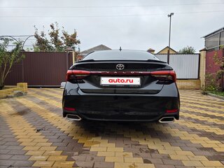 2022 Toyota Avalon V Рестайлинг, чёрный, 3250000 рублей, вид 4