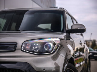 2018 Kia Soul II Рестайлинг, серебристый, 1399777 рублей, вид 2