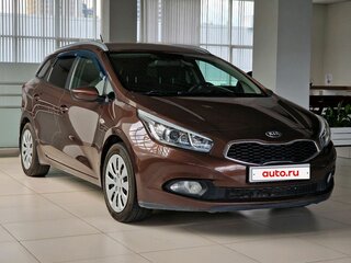 2013 Kia Ceed II, коричневый, 1115000 рублей, вид 3