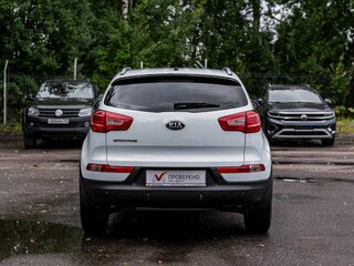 2013 Kia Sportage III, белый, 967000 рублей, вид 4
