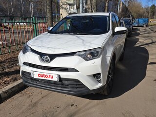 2016 Toyota RAV4 IV (XA40) Рестайлинг, белый, 1830000 рублей, вид 1
