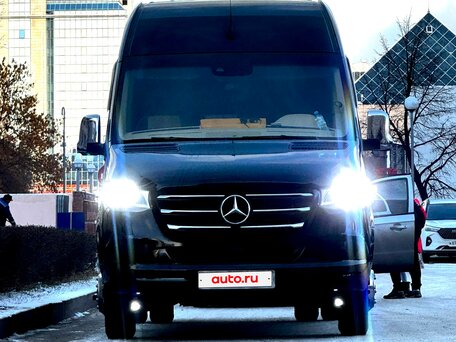 2020 Mercedes-Benz Sprinter, чёрный, 11500000 рублей, вид 1