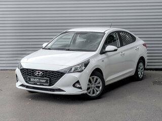 2022 Hyundai Solaris II Рестайлинг, белый, 1565000 рублей, вид 1