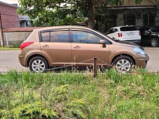2008 Nissan Tiida I, золотистый, 600000 рублей, вид 5