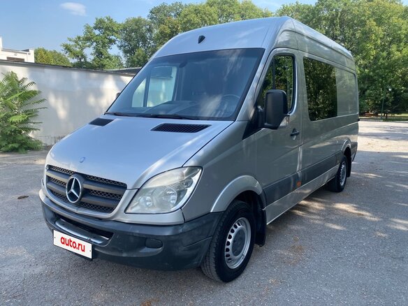 2010 Mercedes-Benz Sprinter, серебристый, 1650000 рублей - вид 1
