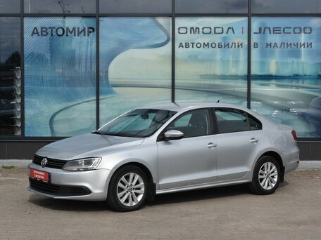 Volkswagen Jetta VI