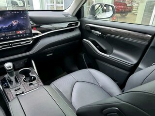 2026 Toyota Highlander IV (XU70), белый, 5350000 рублей, вид 5