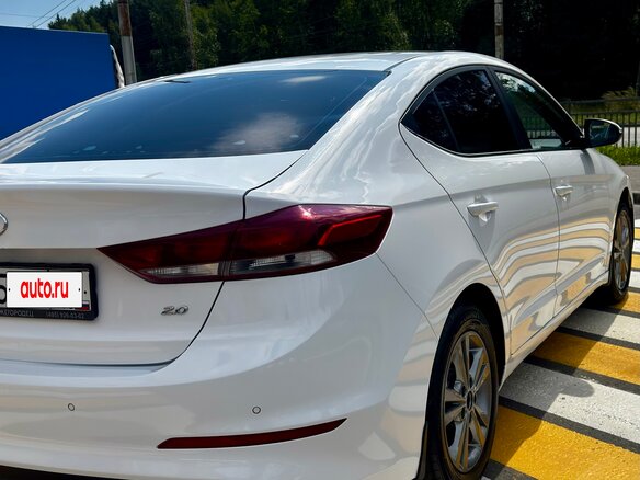 2016 Hyundai Elantra VI (AD), белый - вид 6