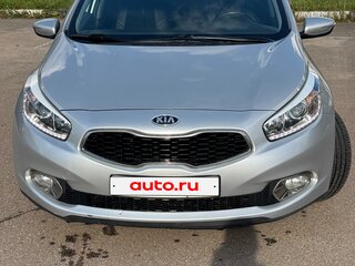 2014 Kia Ceed II, серебристый, 1300000 рублей, вид 1