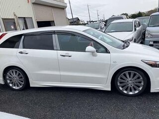 2014 Honda Stream II Рестайлинг, белый, 980000 рублей, вид 5