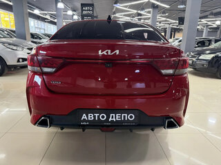 2021 Kia Rio IV Рестайлинг, красный, 1780000 рублей, вид 5