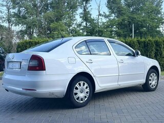 2012 Skoda Octavia II (A5) Рестайлинг, белый, 540000 рублей, вид 5