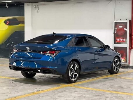2023 Hyundai Elantra VII (CN7), синий, 1799000 рублей, вид 4