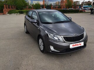 2013 Kia Rio 4-speed III, серый, 959000 рублей, вид 3