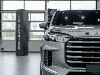 2025 Exeed VX I Рестайлинг, серебристый, 5730000 рублей, вид 5