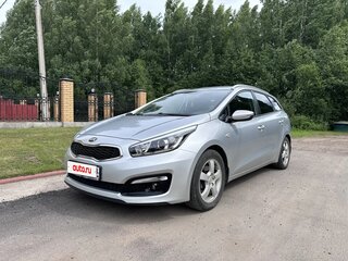 2016 Kia Ceed II Рестайлинг, серебристый, 1200000 рублей, вид 1