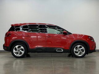2021 Citroen C5 Aircross I, красный, 1950000 рублей, вид 4