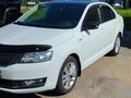 2018 Skoda Rapid I Рестайлинг, белый, 1000000 рублей - вид 2