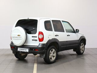 2019 Chevrolet Niva I Рестайлинг, белый, 549000 рублей, вид 4
