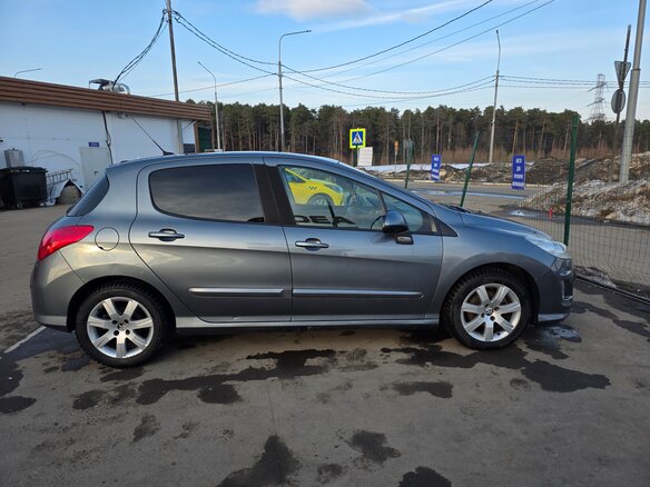 2008 Peugeot 308 I, серый, 490000 рублей - вид 3