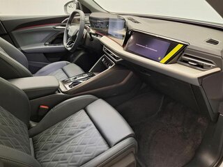 2025 Audi Q5 L III (GU), белый, 6640000 рублей, вид 2