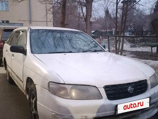 2001 Nissan Expert, белый, 200000 рублей, вид 1